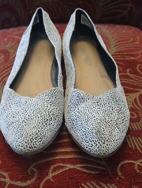 Toms Black and White Dotted Leopard-Print Slip-On Flats